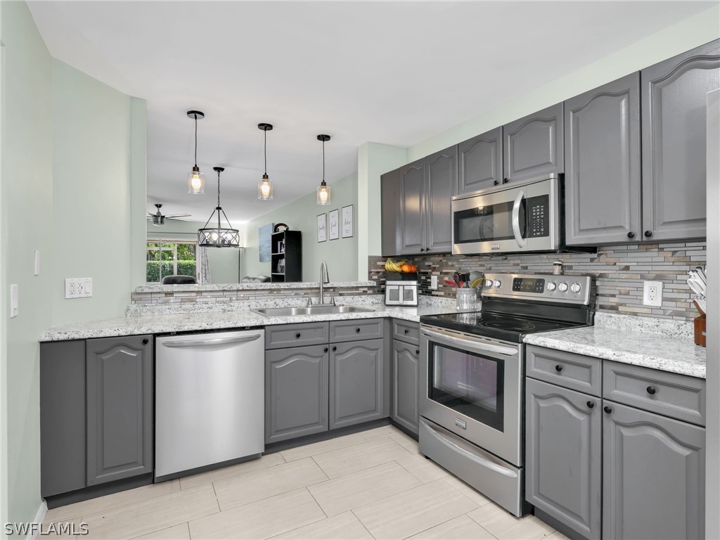 7749 Jewel Lane #101 Naples FL 34109 226008653 image4