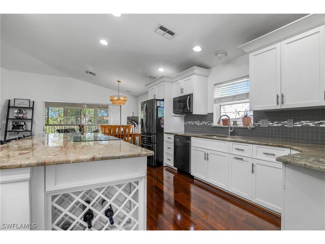 7749 Victoria Cove Court Fort Myers FL 33908 226012199 image6