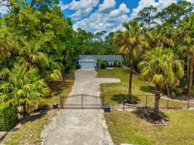 775 16th Avenue NW Naples FL 34120 223030772 image1