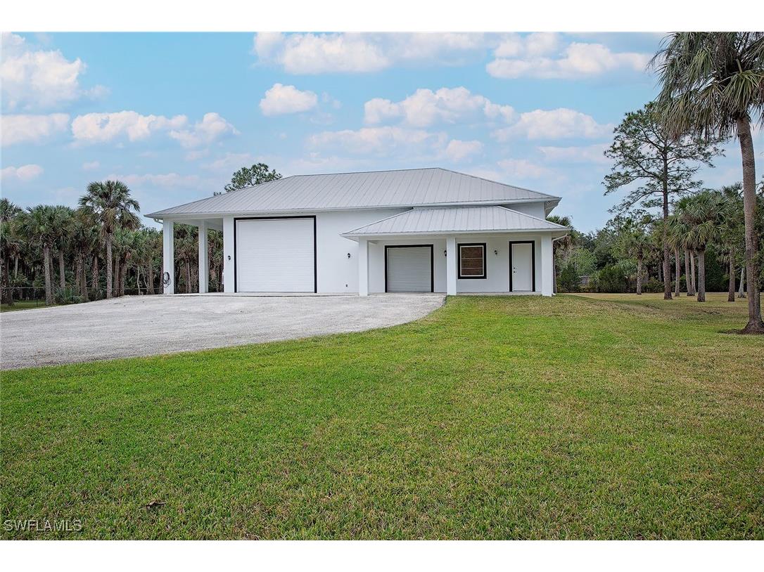 775 3rd Street NW Naples FL 34120 225008629 image3