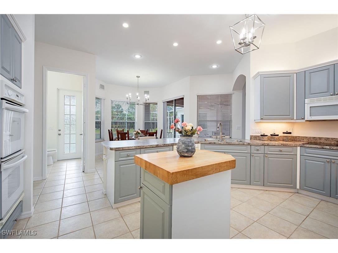 775 3rd Street NW Naples FL 34120 225008629 image4