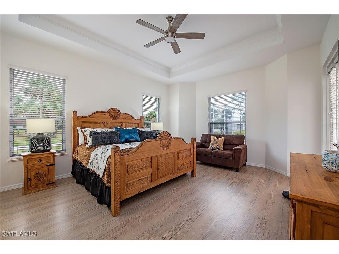 775 3rd Street NW Naples FL 34120 225008629 image9