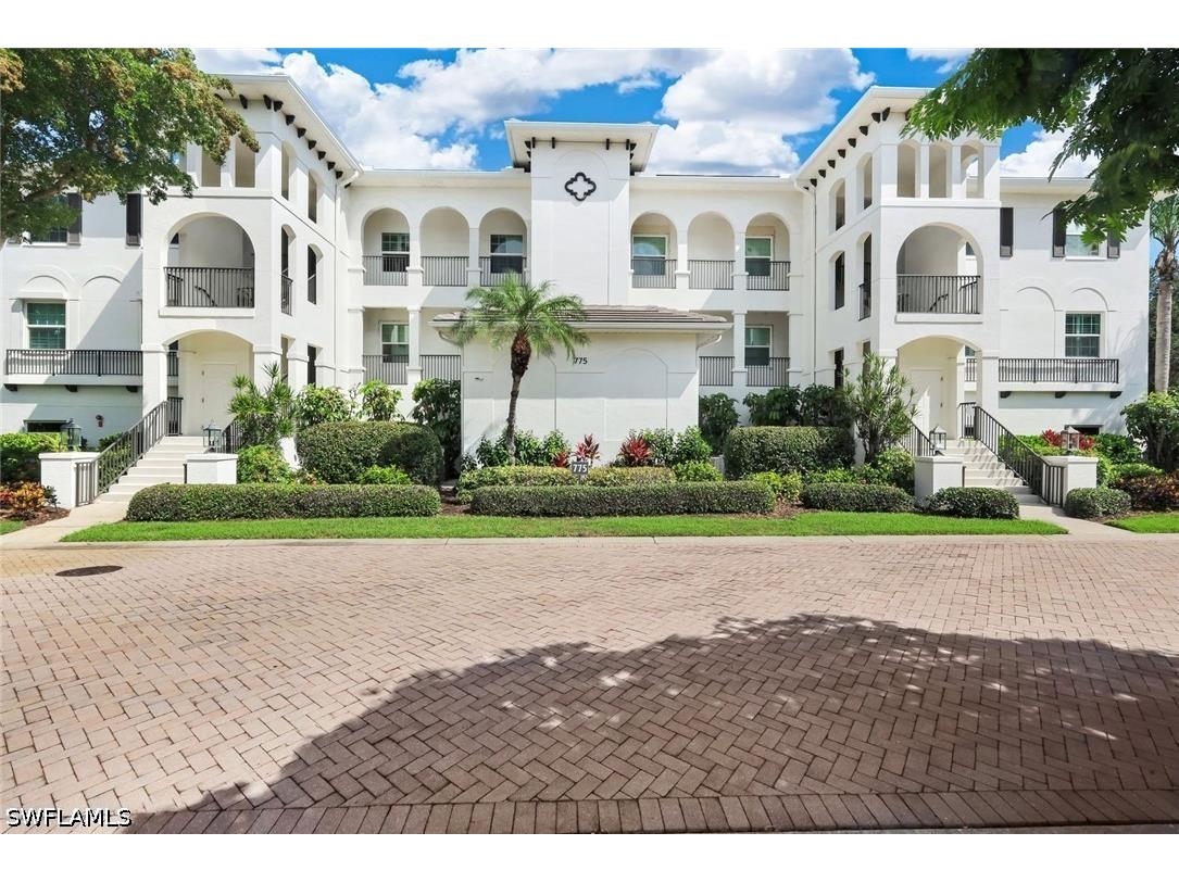 775 Bentwater Circle #204 Naples FL 34108 226019080 image2
