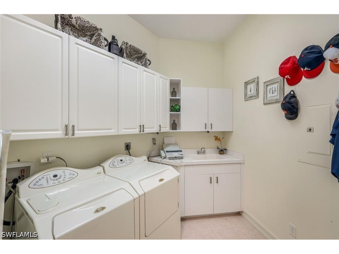 775 Bentwater Circle #204 Naples FL 34108 226019080 image27