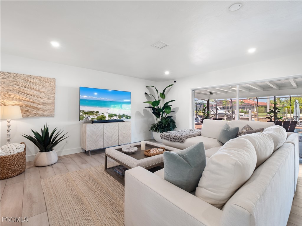 775 Cal Cove Drive Fort Myers FL 33919 2025018775 image15