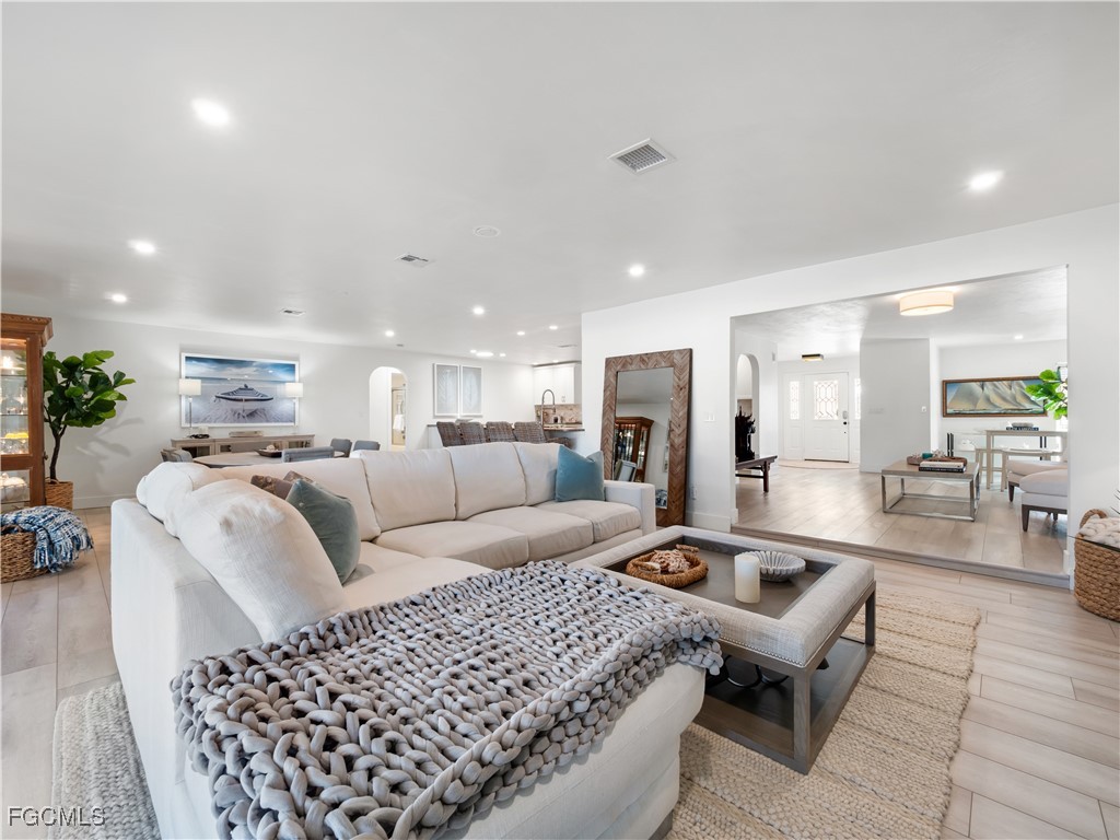 775 Cal Cove Drive Fort Myers FL 33919 2025018775 image17