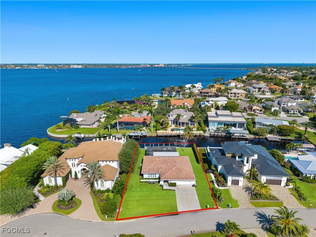 775 Cal Cove Drive Fort Myers FL 33919 2025018775 image2