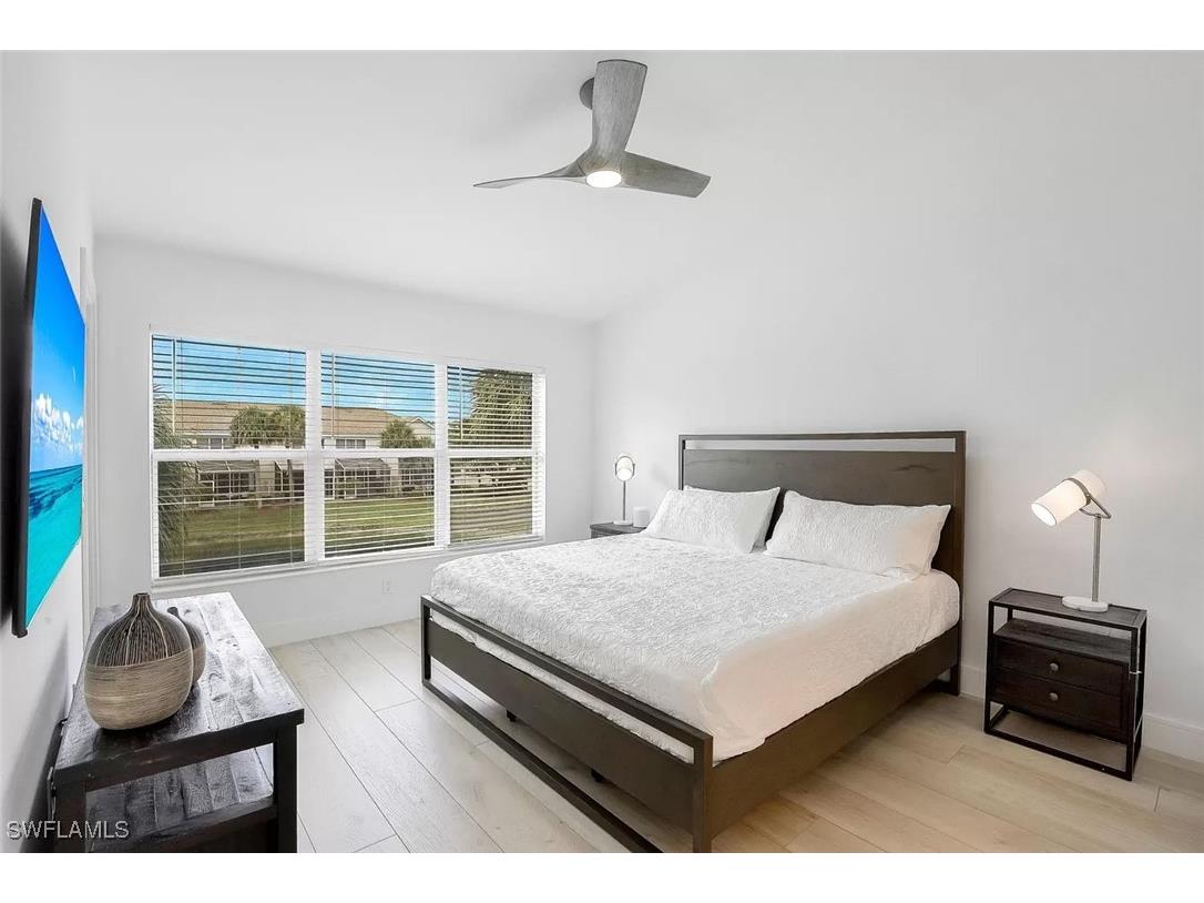 775 Hampton Circle #133 Naples FL 34105 226002729 image11