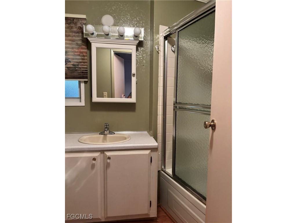 775 Knotty Pine Circle North Fort Myers FL 33917 2025013245 image14