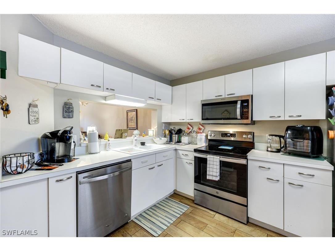 7750 Jewel Lane #103 Naples FL 34109 226008355 image6