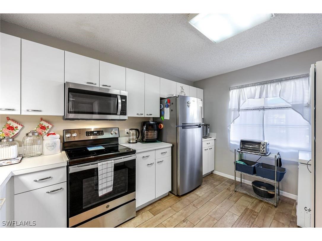 7750 Jewel Lane #103 Naples FL 34109 226008355 image7