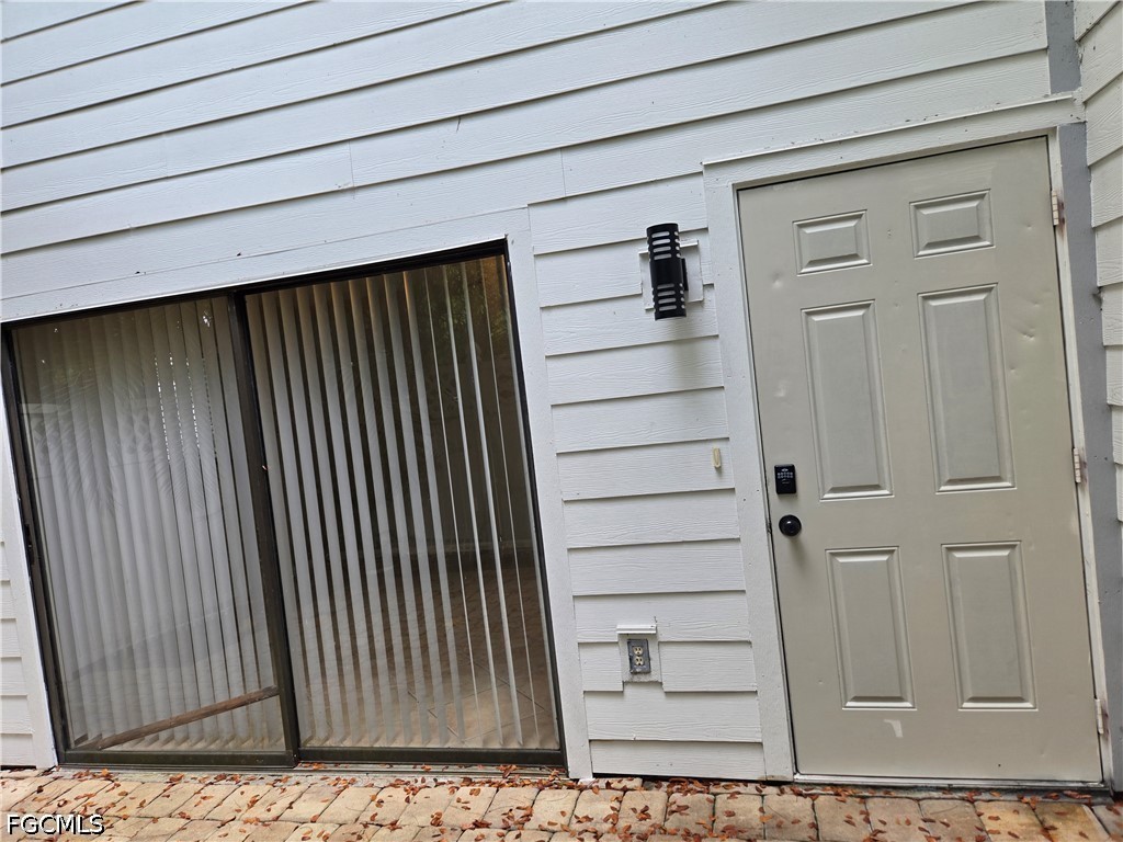 7752 Tamara Lee Court #103 Fort Myers FL 33907 2026010917 image3