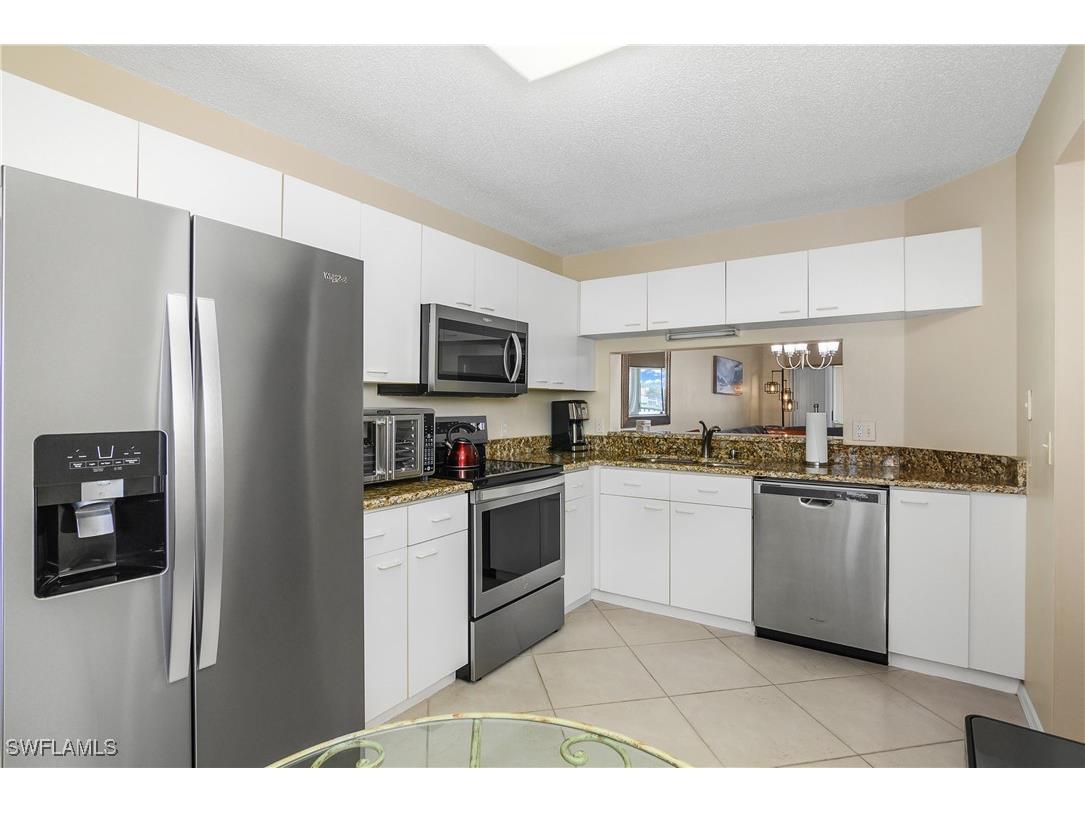 7754 Emerald Circle #T202 Naples FL 34109 225064548 image12