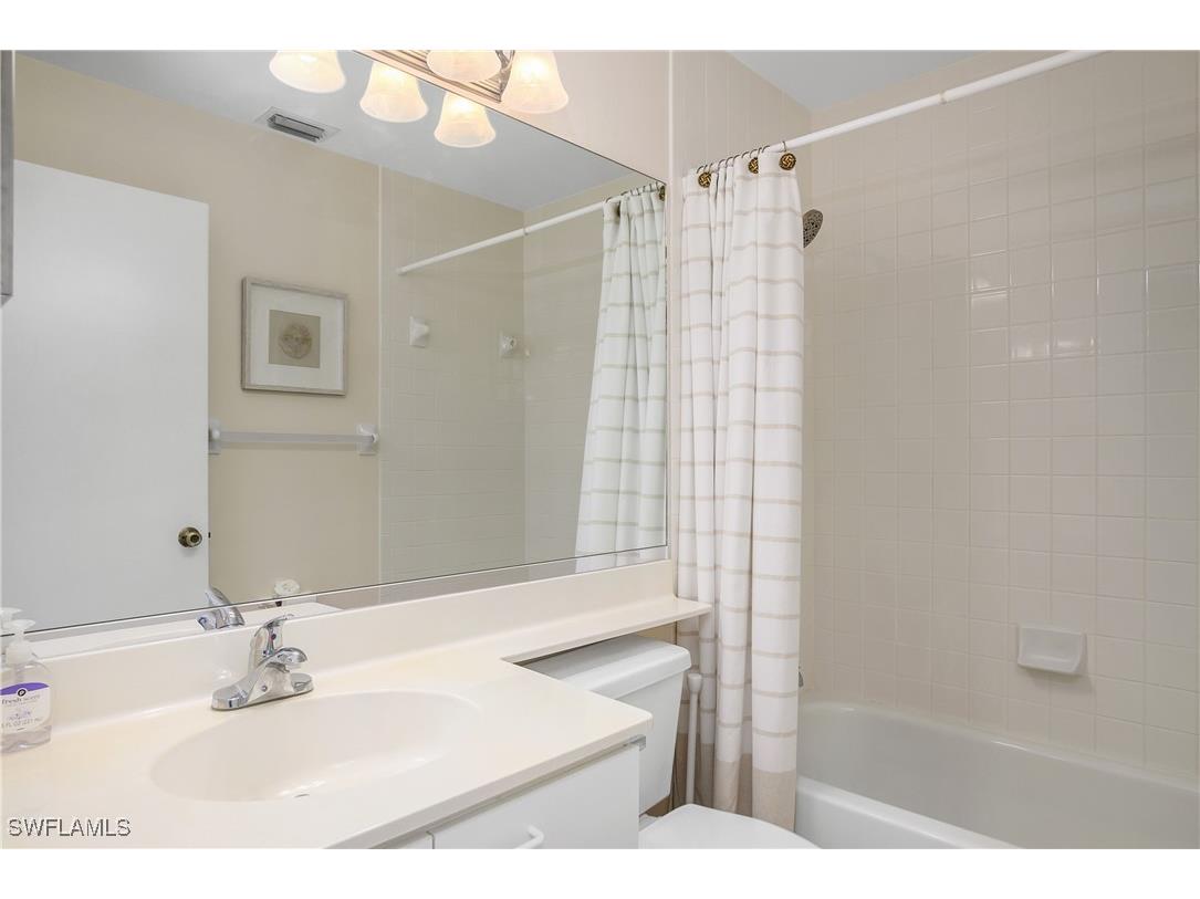 7754 Emerald Circle #T202 Naples FL 34109 225064548 image18