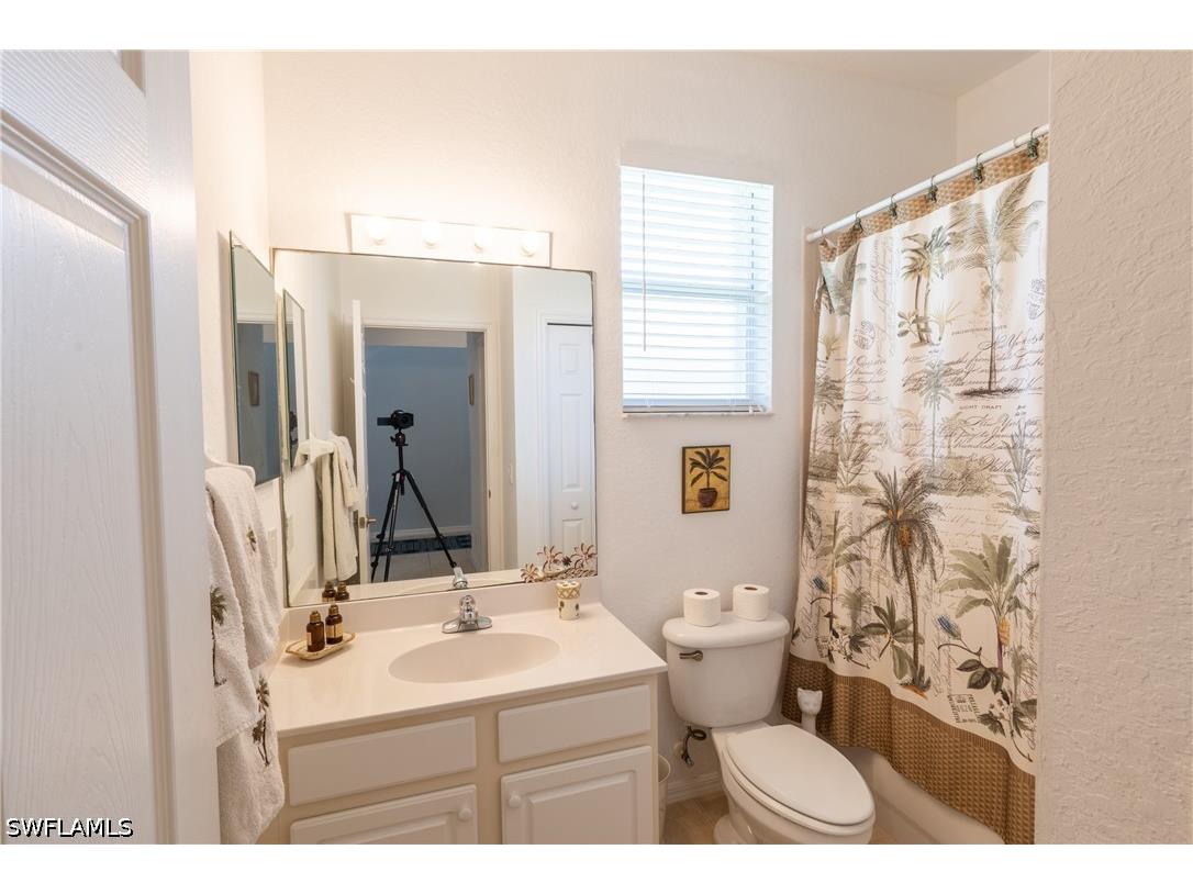 7755 Berkshire Pines Drive Naples FL 34104 226023080 image20