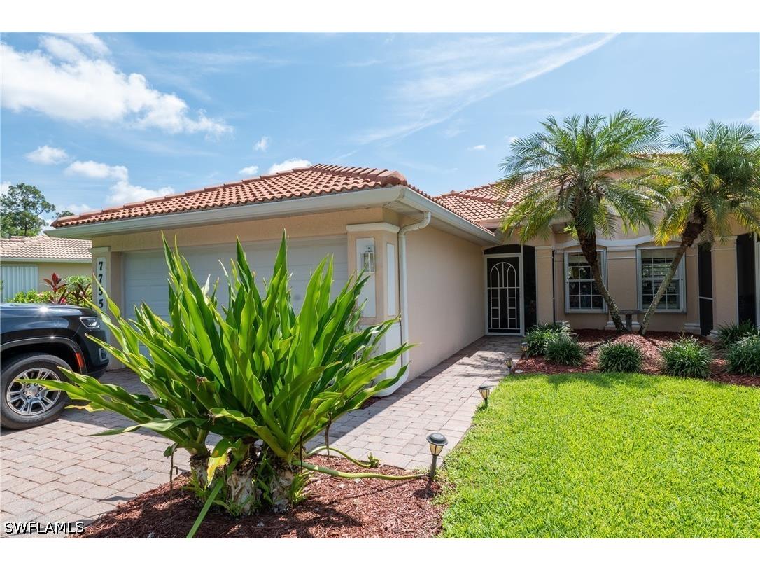 7755 Berkshire Pines Drive Naples FL 34104 226023080 image25