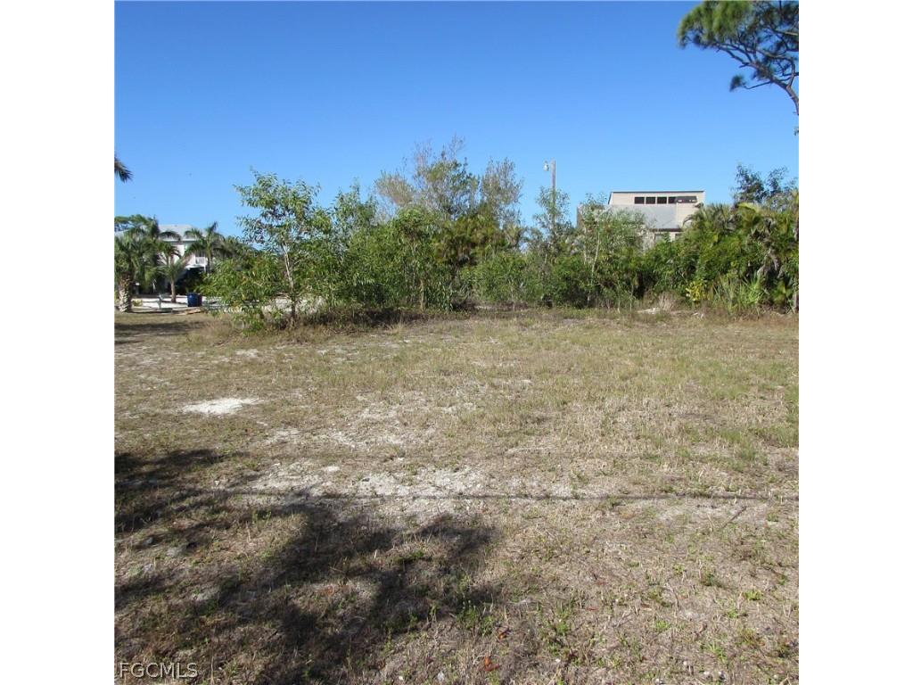 7757 Breakwater Court Bokeelia FL 33922 2026011768 image12