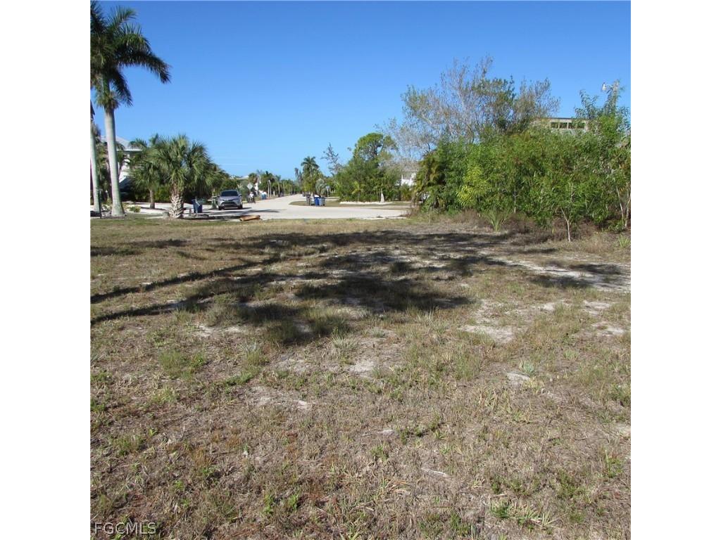 7757 Breakwater Court Bokeelia FL 33922 2026011768 image15