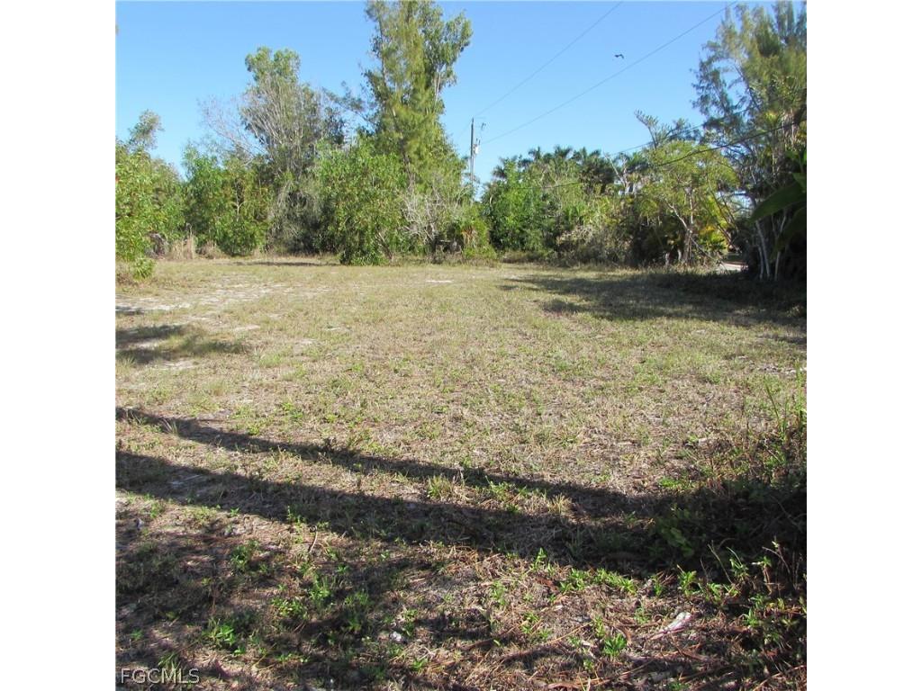 7757 Breakwater Court Bokeelia FL 33922 2026011768 image18