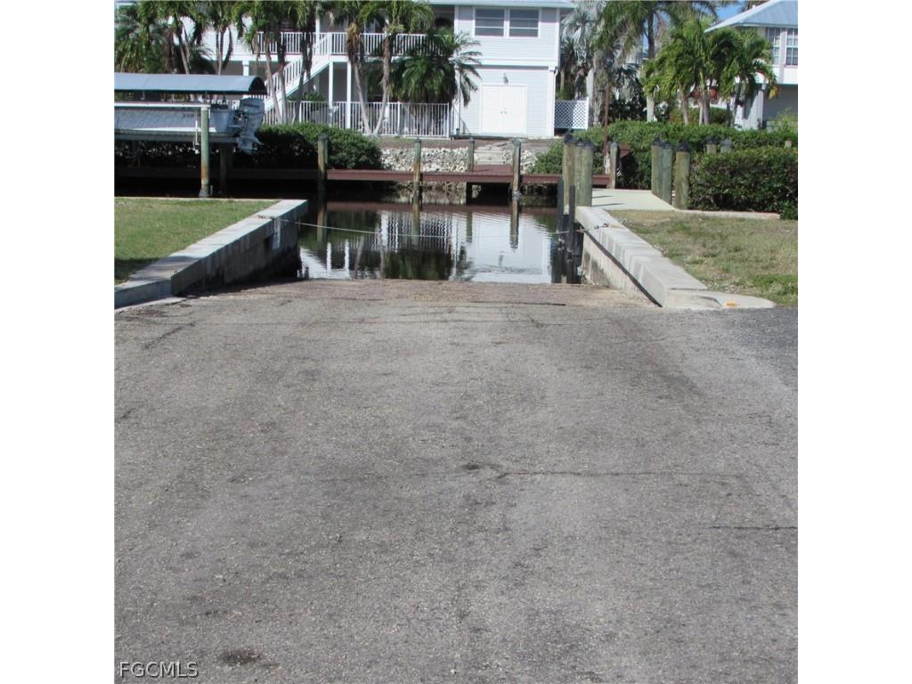 7757 Breakwater Court Bokeelia FL 33922 2026011768 image22