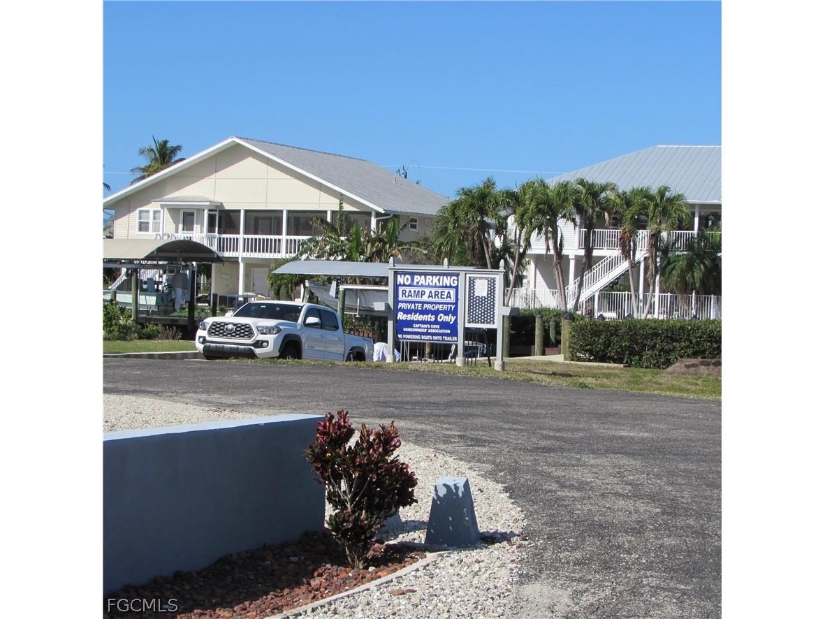 7758 Breakwater Court Bokeelia FL 33922 2026012053 image24