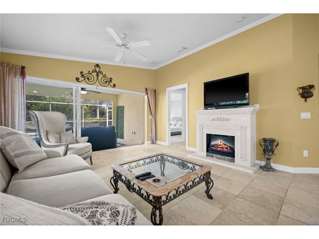 7759 Ionio Court Naples FL 34114 2025025934 image1
