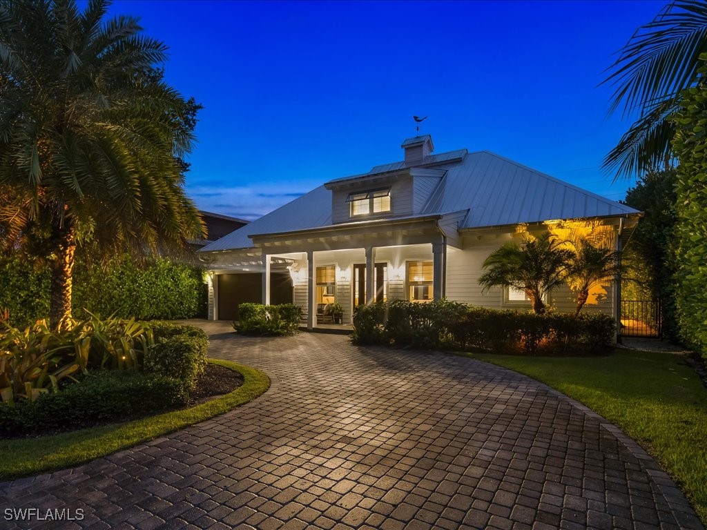776 7th Avenue N Naples FL 34102 224082315 image1