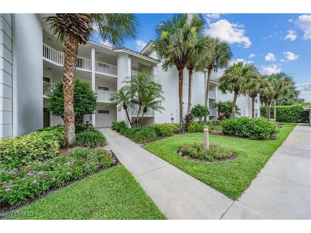 776 Eagle Creek Drive #102 Naples FL 34113 225074419 image1