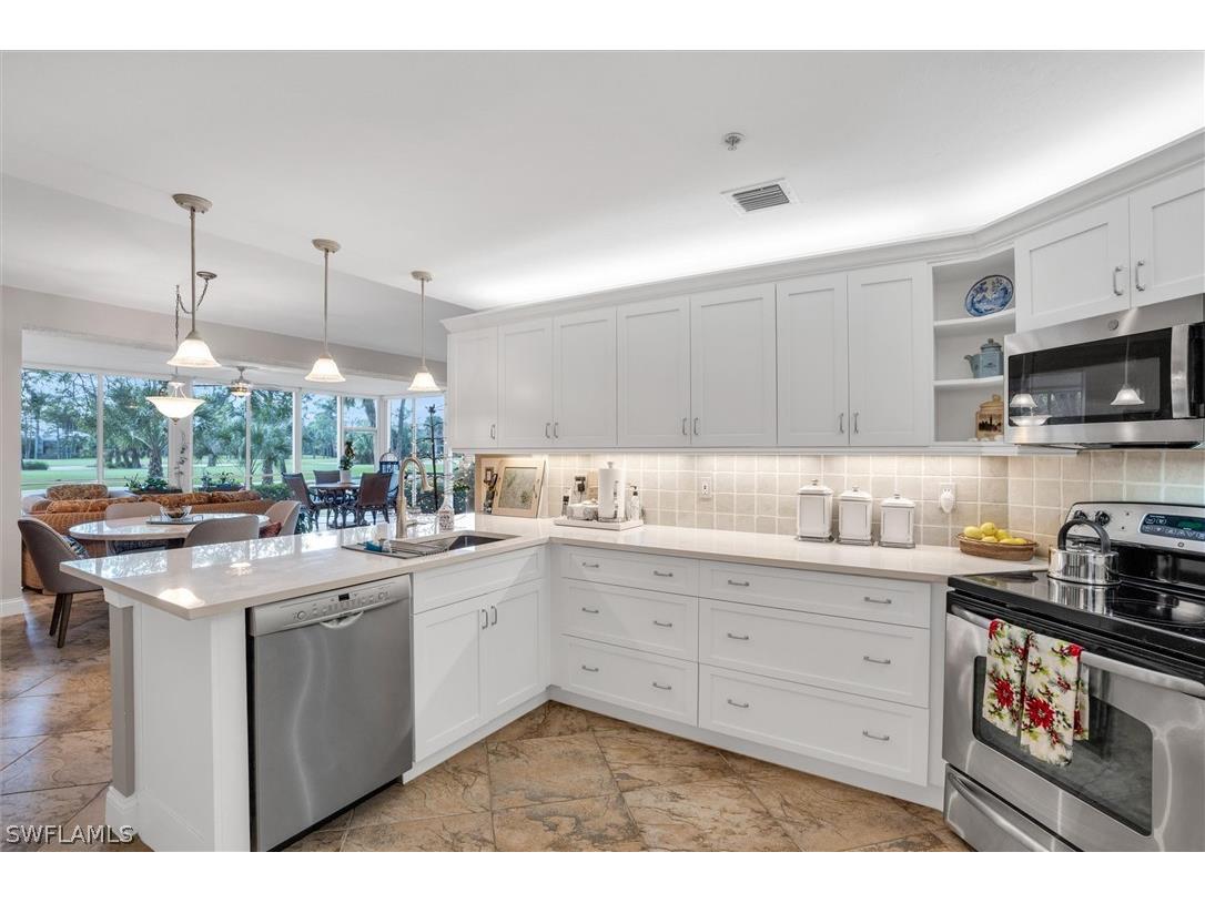 776 Eagle Creek Drive #103 Naples FL 34113 224039709 image1