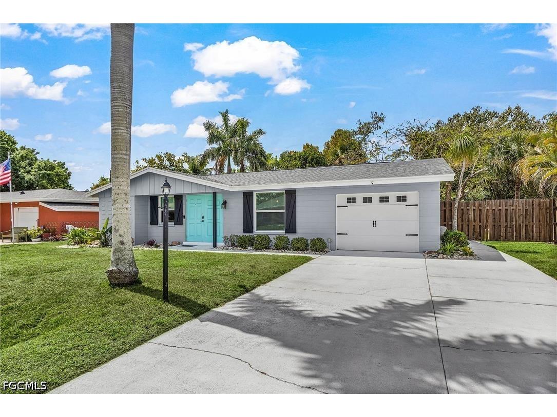 776 Entrada Drive S Fort Myers FL 33919 2026021464 image23