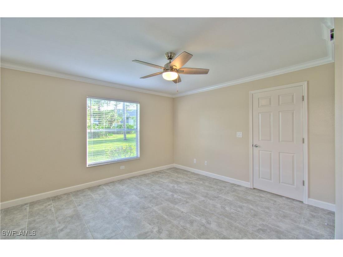 776 Landover Circle #101 Naples FL 34104 225048640 image12