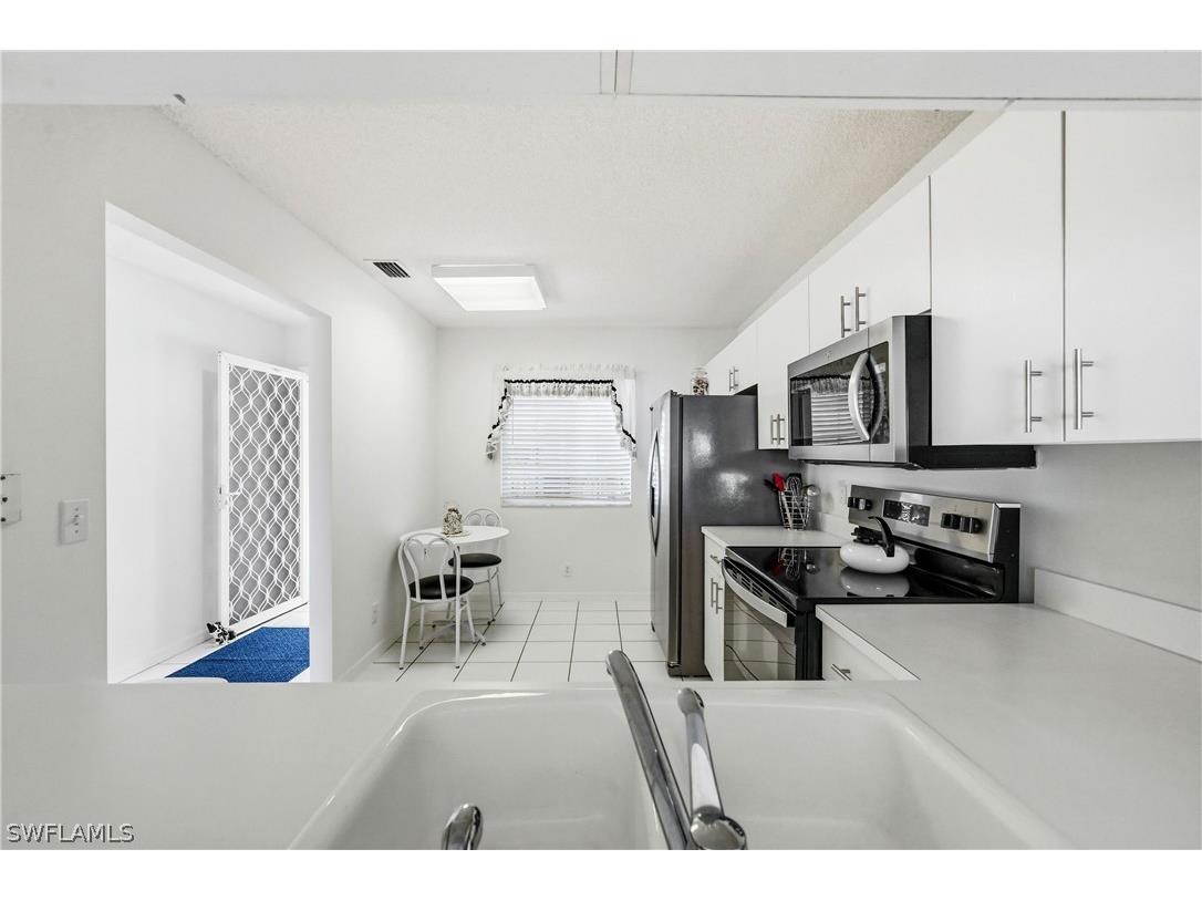 7760 Emerald Circle #S202 Naples FL 34109 226007397 image10