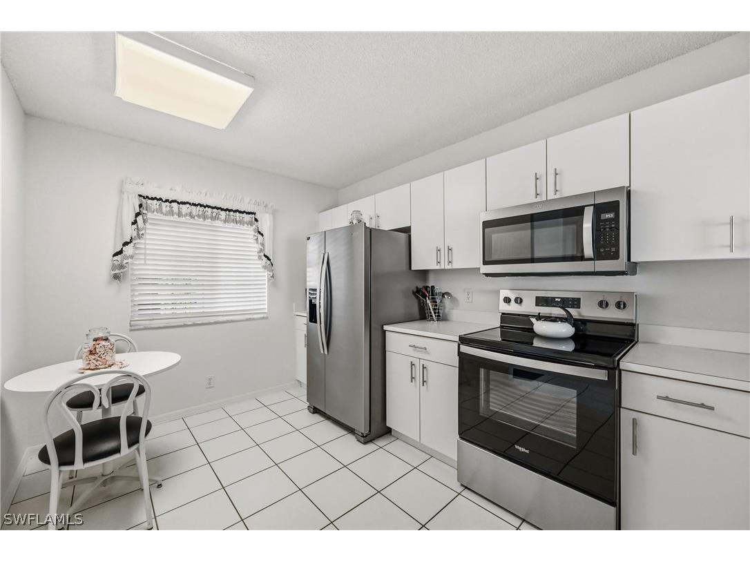 7760 Emerald Circle #S202 Naples FL 34109 226007397 image13