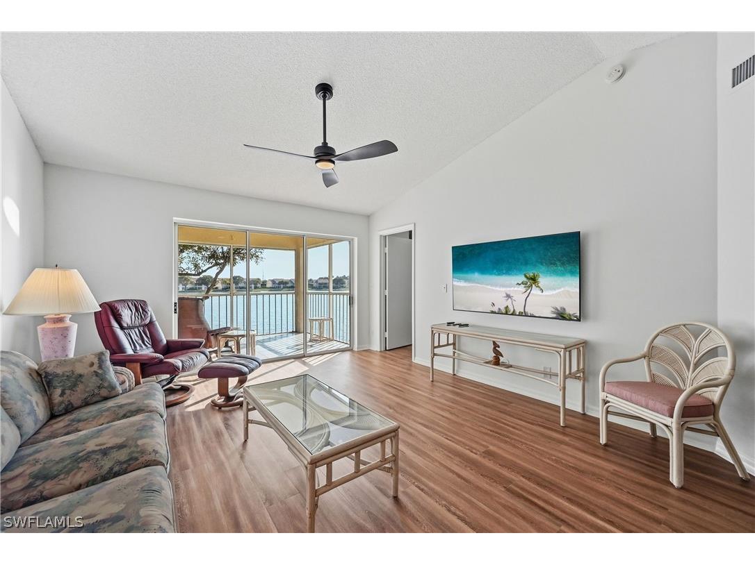 7760 Emerald Circle #S202 Naples FL 34109 226007397 image6