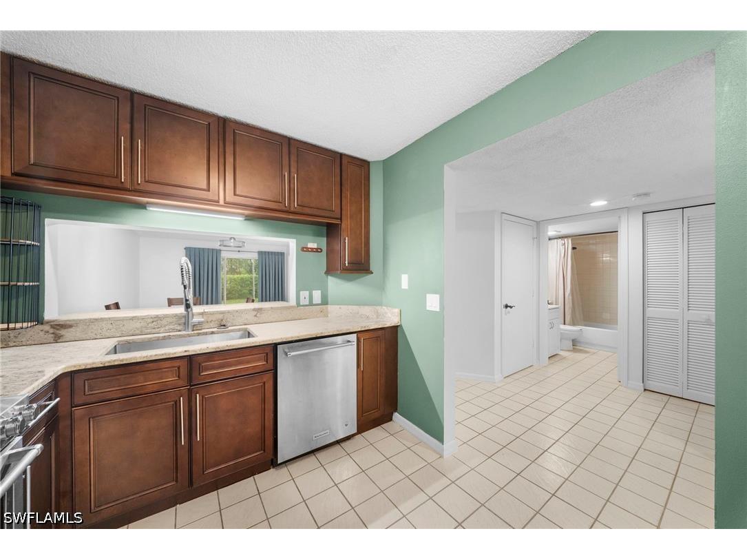 7761 Jewel Lane #102 Naples FL 34109 226020517 image16