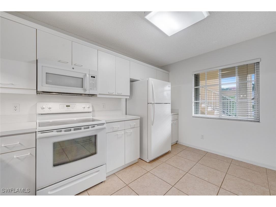 7761 Jewel Lane #103 Naples FL 34109 225084840 image11