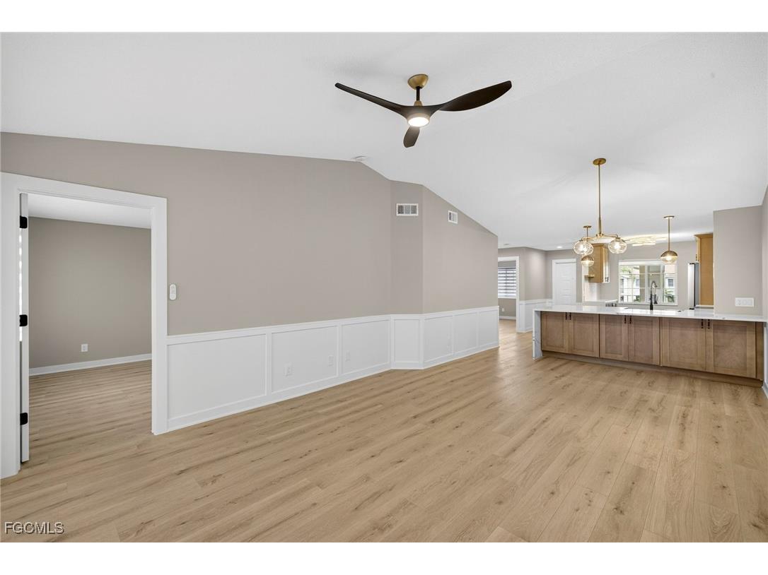 7761 Jewel Lane #202 Naples FL 34109 2025005123 image6