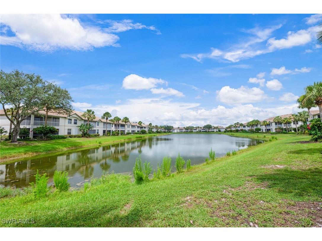7762 Gardner Drive #102 Naples FL 34109 225062324 image1
