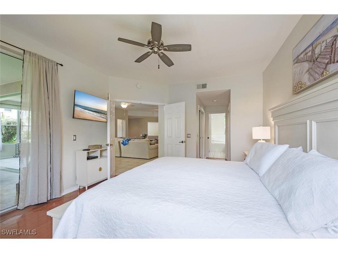 7762 Gardner Drive #102 Naples FL 34109 225062324 image17