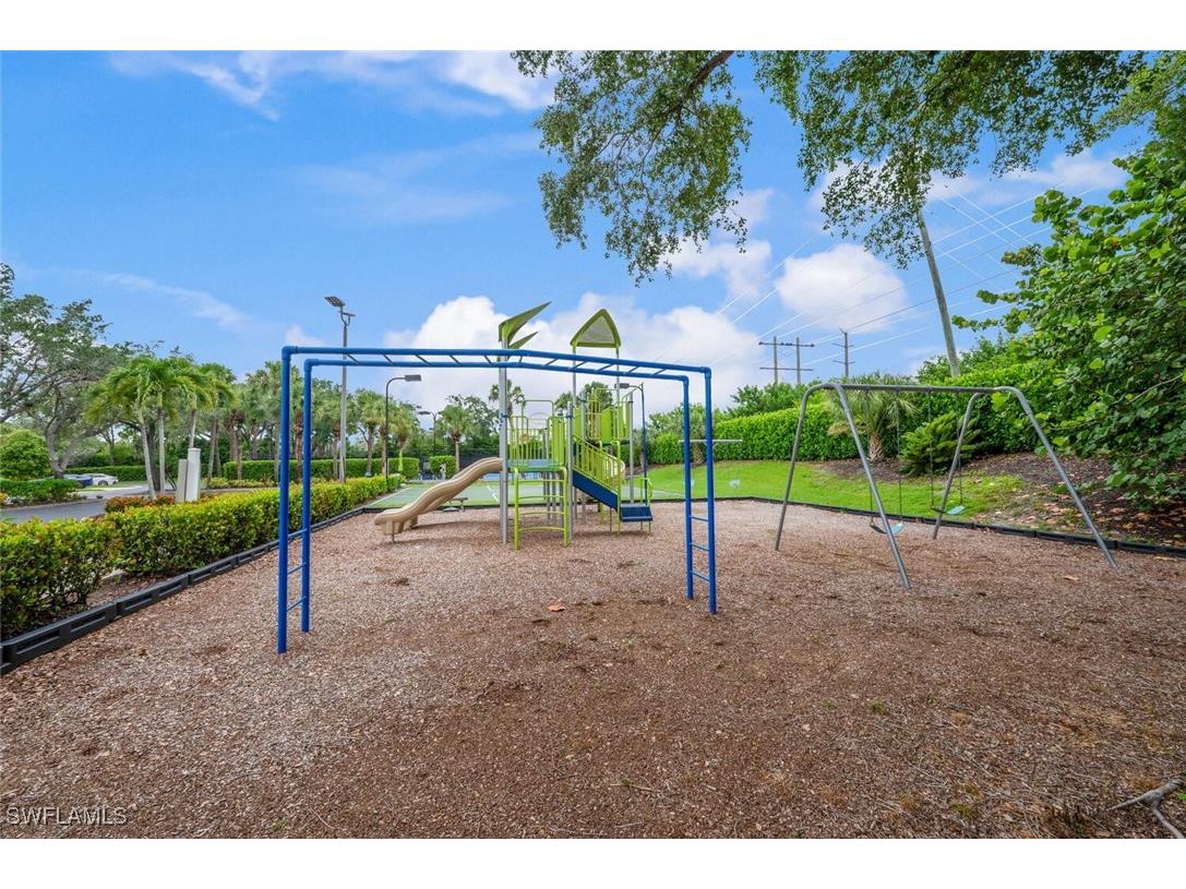 7762 Gardner Drive #102 Naples FL 34109 225062324 image34