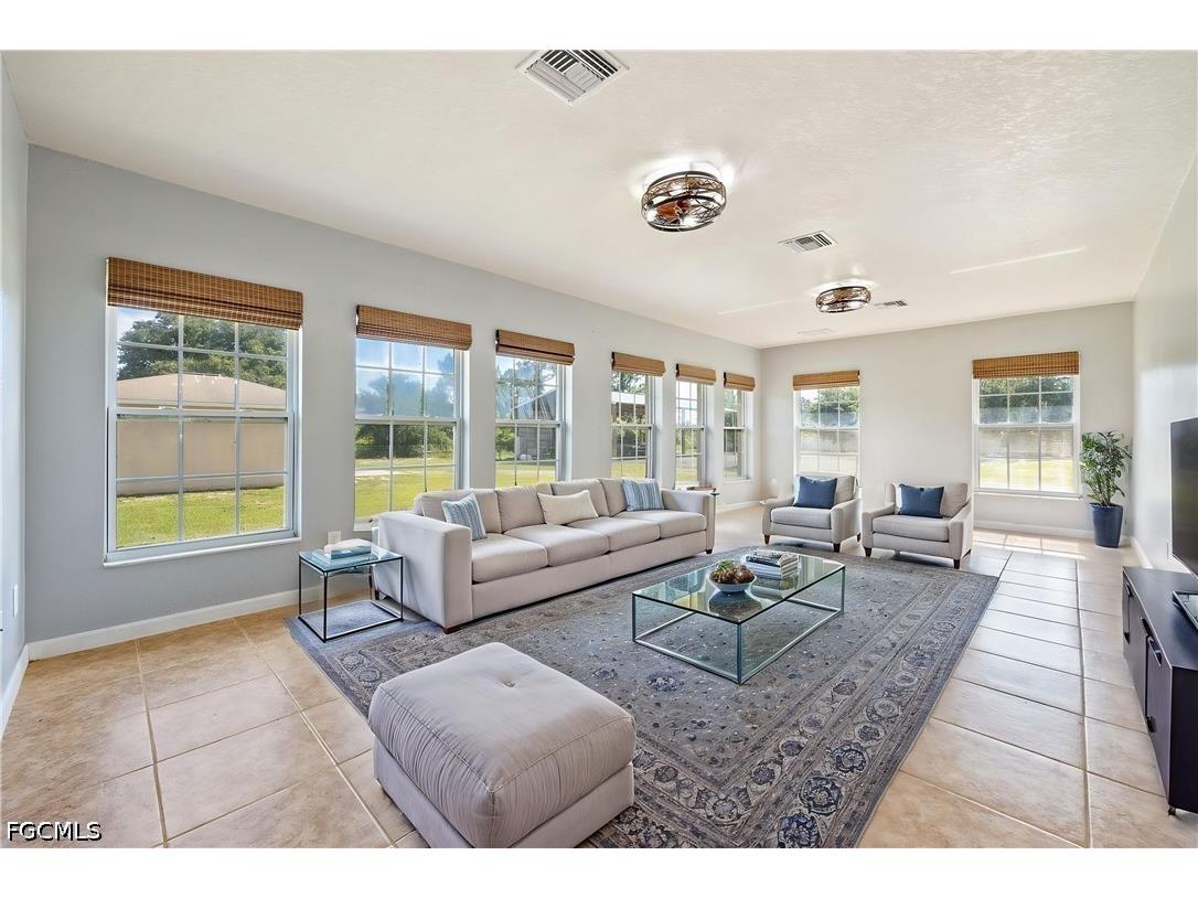 7764 14th Place Labelle FL 33935 2026023418 image13