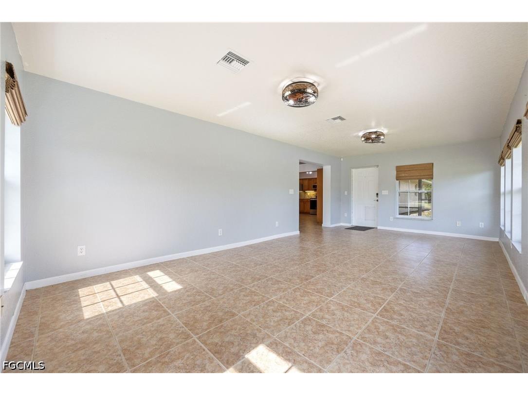 7764 14th Place Labelle FL 33935 2026023418 image14