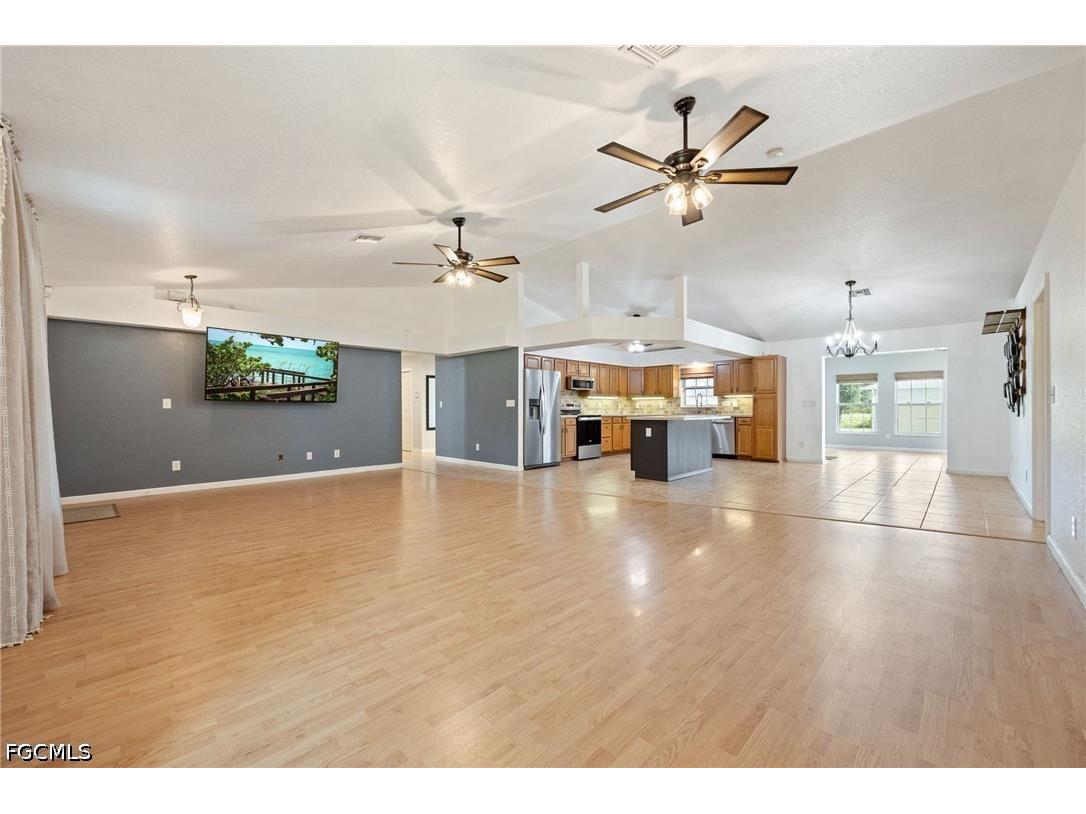 7764 14th Place Labelle FL 33935 2026023418 image6