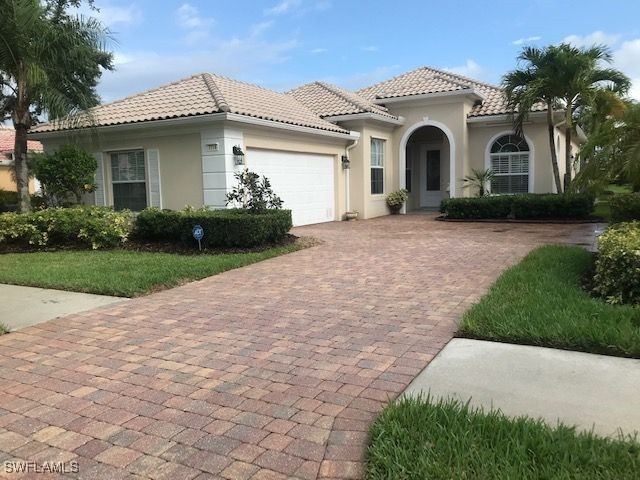 7765 Orvieto Court Naples FL 34114 225080921 image1