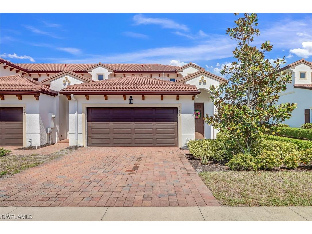 7766 Bristol Circle Naples FL 34120 223015251 image1