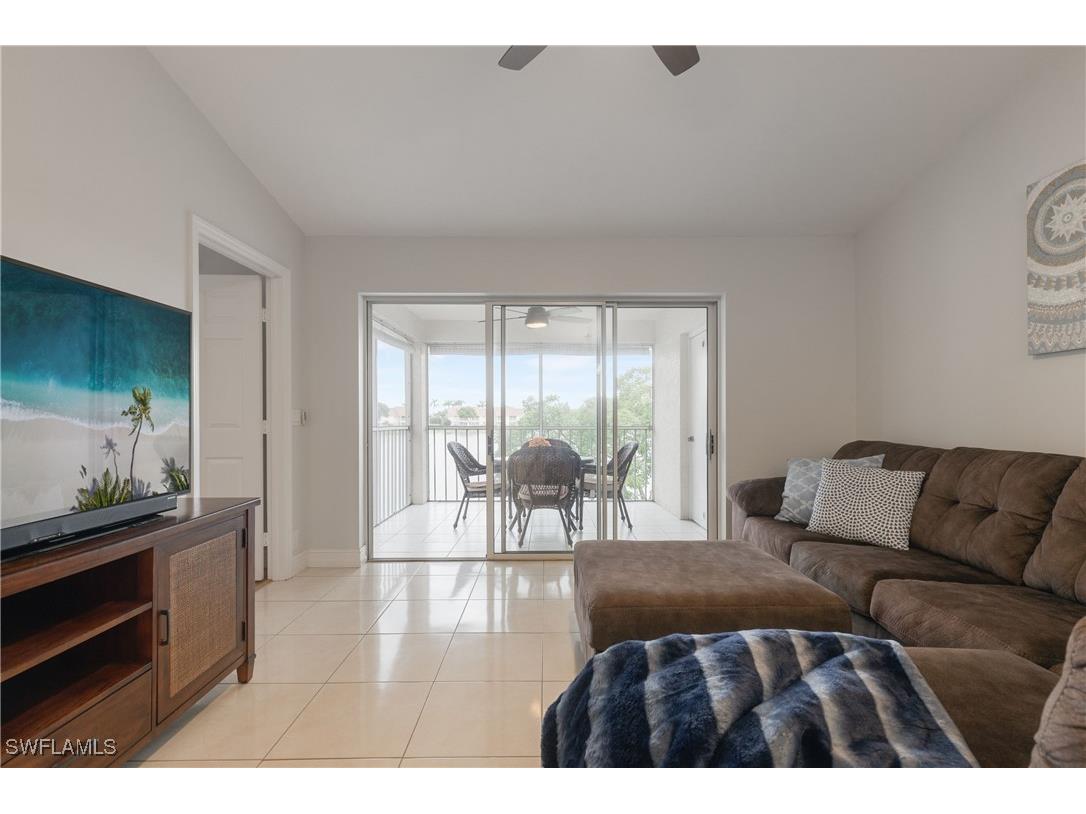7766 Emerald Circle #R203 Naples FL 34109 225065590 image15