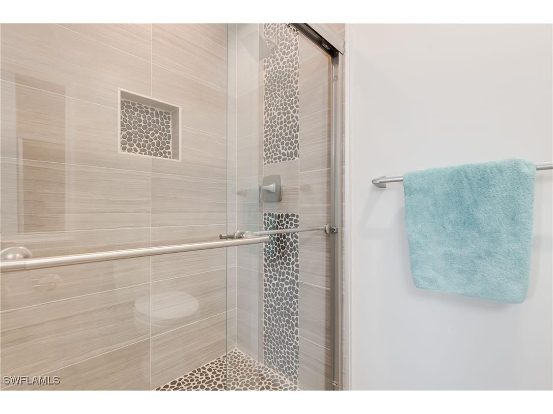 7766 Emerald Circle #R203 Naples FL 34109 225065590 image22