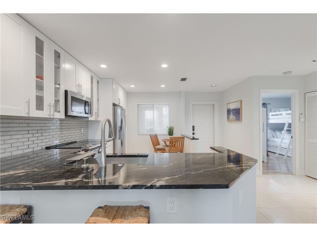 7766 Emerald Circle #R203 Naples FL 34109 225065590 image9