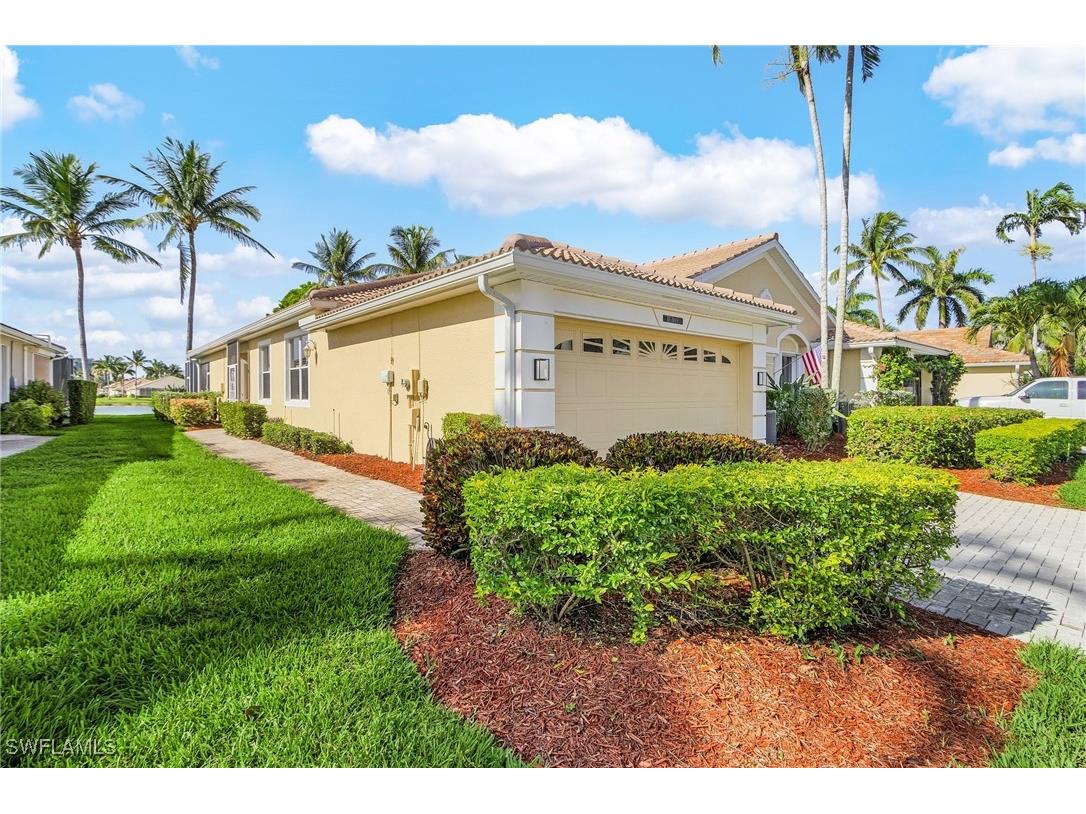 7769 Bay Lake Drive Fort Myers FL 33907 225056626 image1