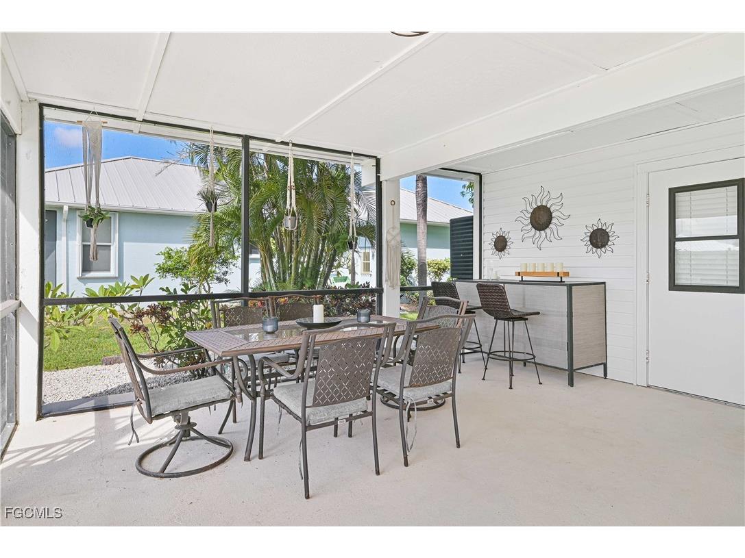 7769 Grande Pine Road Bokeelia FL 33922 2025016168 image11